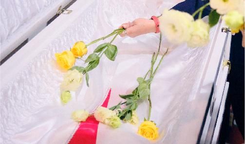 西式禮儀 －  極簡型_TPE-服務流程-圖片-電腦版-362x213.jpg